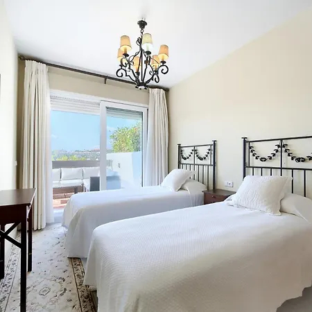 Penthouse Nueva Andalucia * Marbella