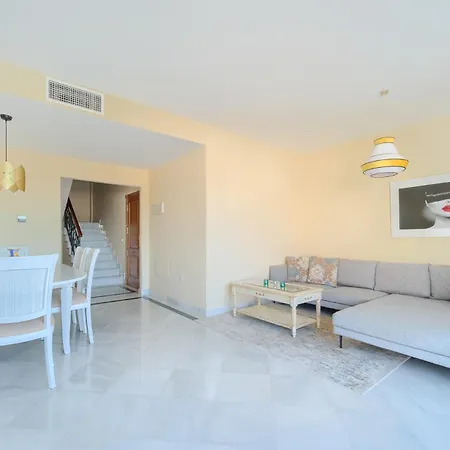 Penthouse Nueva Andalucia Apartment Marbella