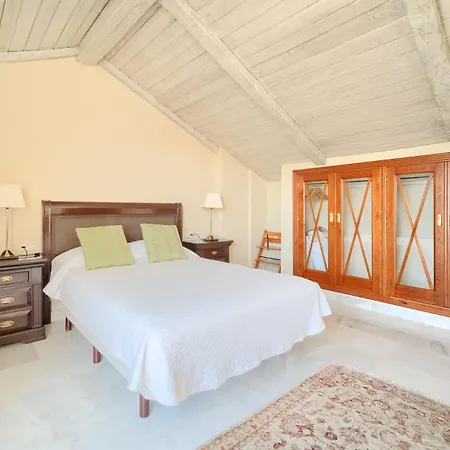 Penthouse Nueva Andalucia Apartment *
