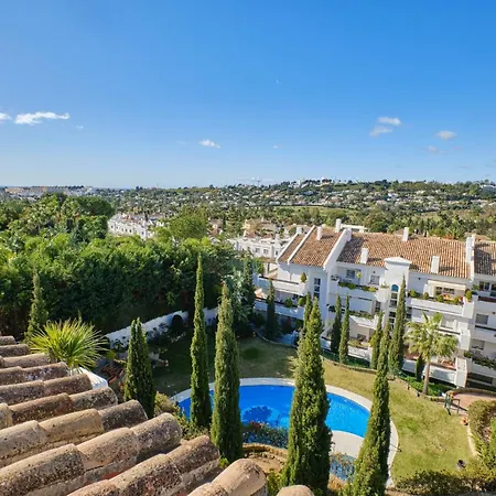 Penthouse Nueva Andalucia *